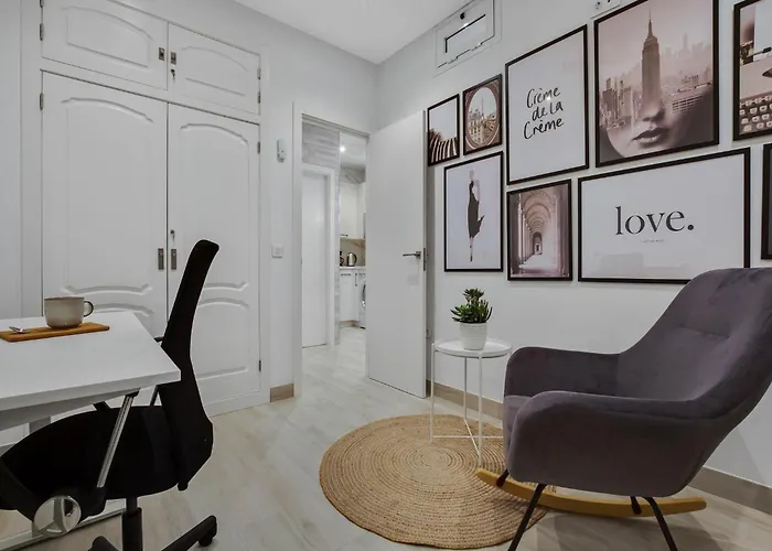 Apartamento In La Carihuela Near The