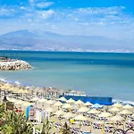 In La Carihuela Near The Διαμέρισμα Τορρεμολίνος