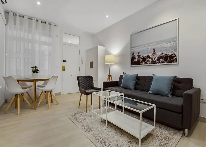 In La Carihuela Near The Апартаменты Торремолинос